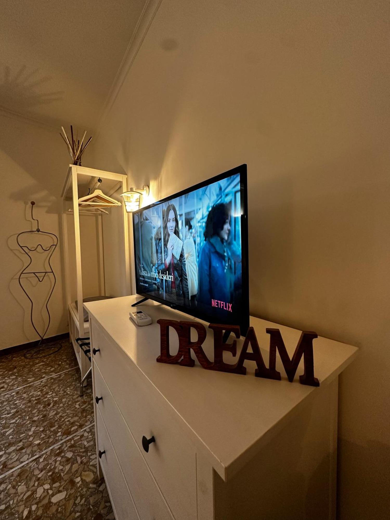 Amy Apartment Rome